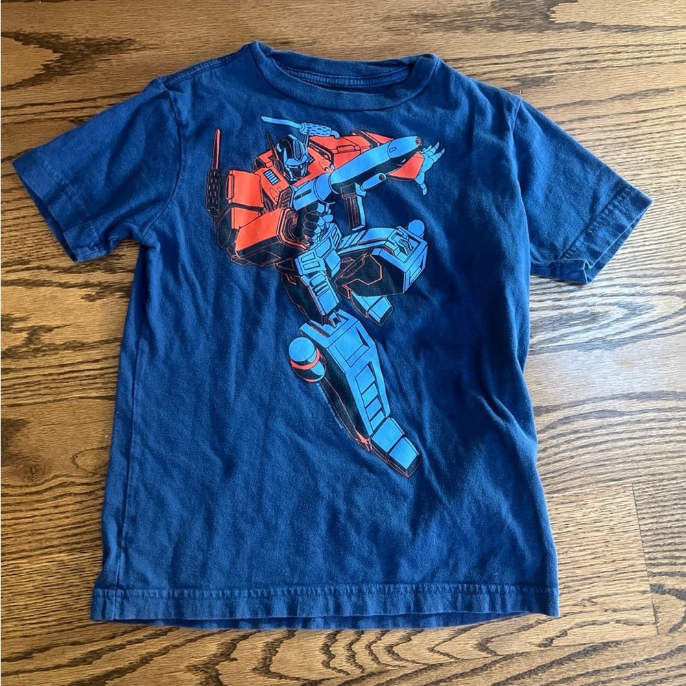 ❤️3/$20❤️ Youth small Optimus prime t-shirt